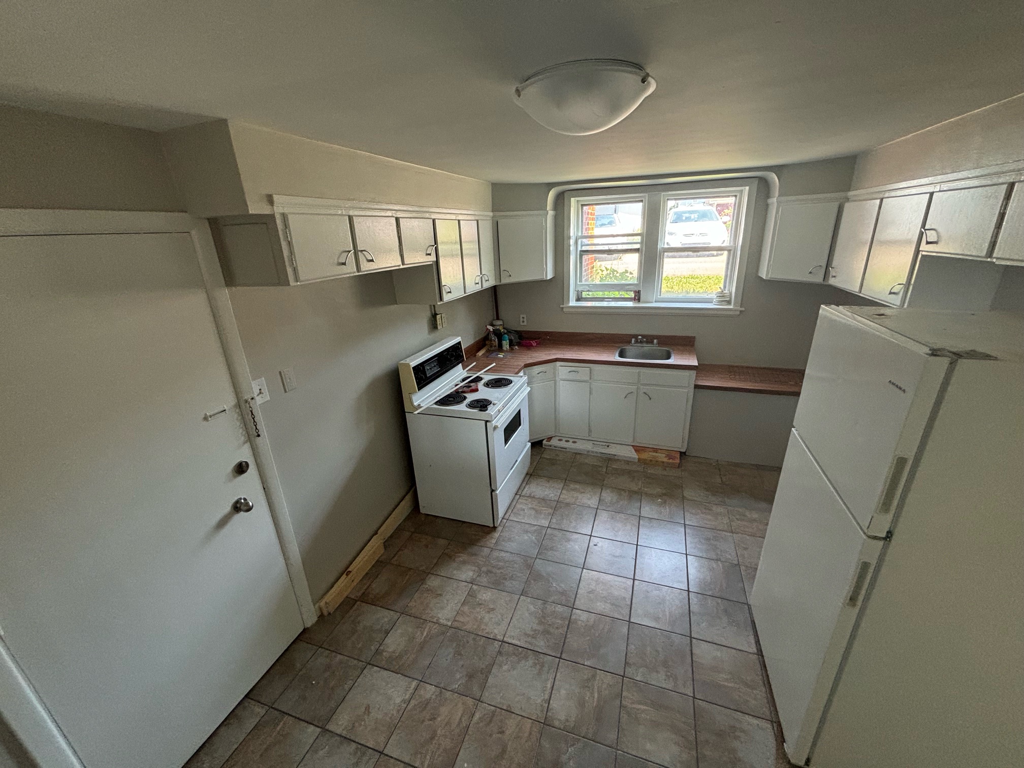 15 West Lane - 1